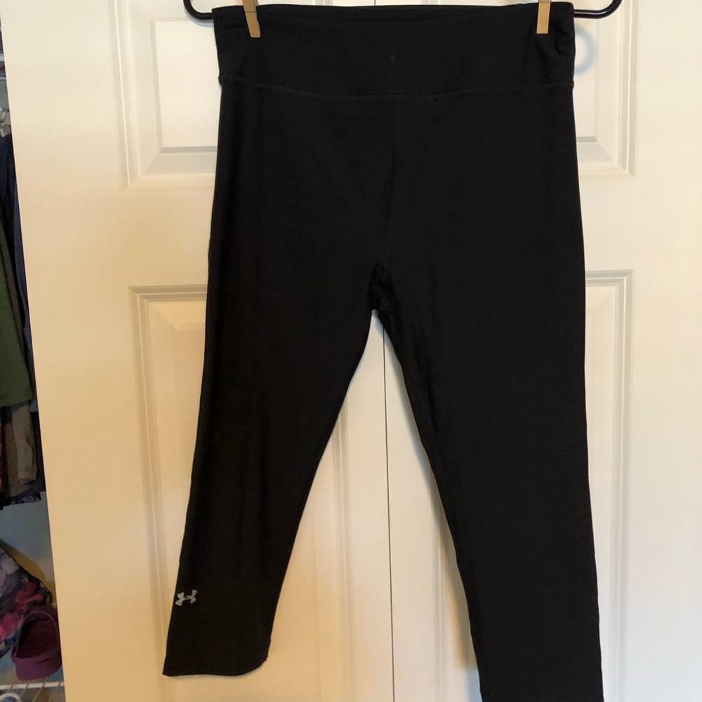Under armour compression cropped leggings